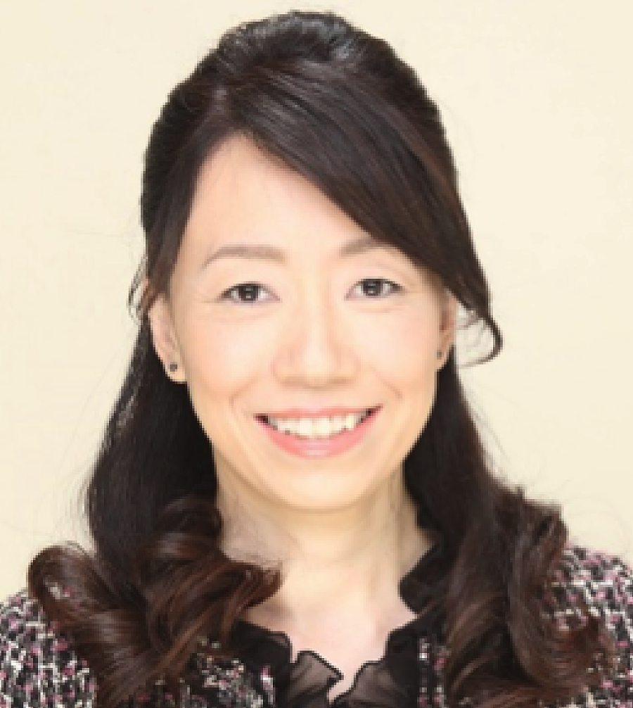福岡市の社員研修・新入社員教育・マナー&接客接遇講座・VMD講座の事ならアクシアクリエイションの講師紹介