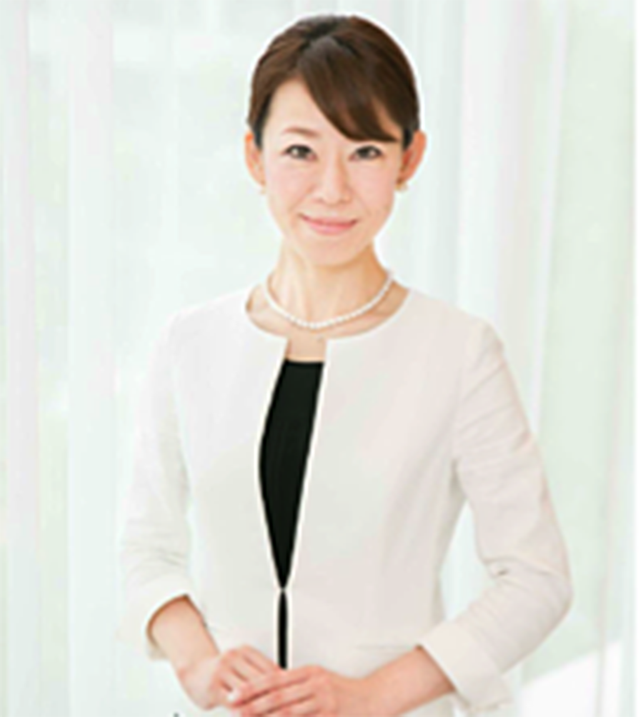 福岡市の社員研修・新入社員教育・マナー&接客接遇講座・VMD講座の事ならアクシアクリエイションの講師紹介
